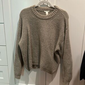 H&M sweater